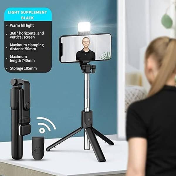 HOLD UP Selfie Stick with LED Fill Light1 - LXINDIA.COM