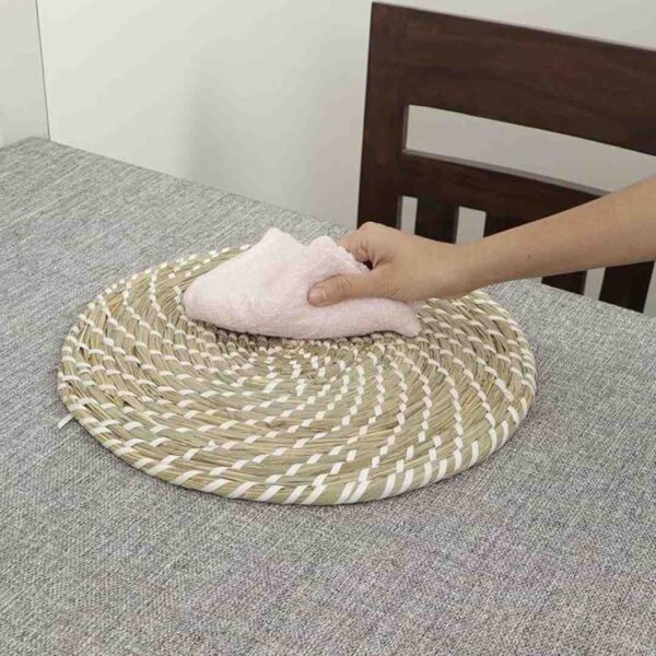 HomeStorie Thick Straw Round Mats for Decor and Hot Pots Pack of 1 1 - LXINDIA.COM