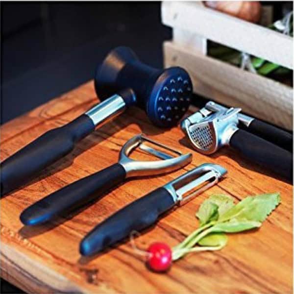 IKEA 365 Vardefull Potato Peeler Black1 - LXINDIA.COM