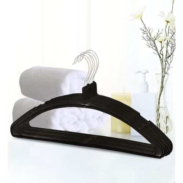 Kuber Industries 6 Piece Plastic Hanger Set Black - LXINDIA.COM