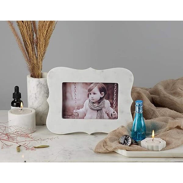 Stone Essential Lisa Marble Photo Frame For Gift Photo Size 6X4 Inch White 3 - LXINDIA.COM