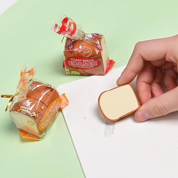 UCRAVO Toast Bread Eraser 4pcs1 - LXINDIA.COM