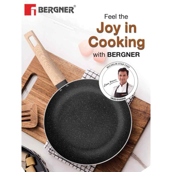 Wonderchef Pre Seasoned Ferro Light 24cm Cast Iron Fry Pan A 1 - LXINDIA.COM